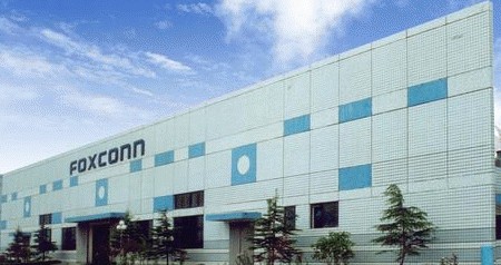 汽車FPC之富士康廣州10.5代線首臺(tái)曝光機(jī)進(jìn)駐，10月將量產(chǎn)
